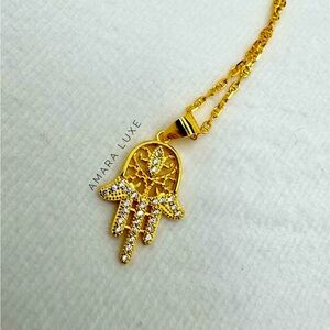 Hamsa Mariner Link Necklace